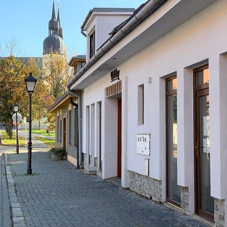 Penzion Holiday Trnava Eksteriør bilde